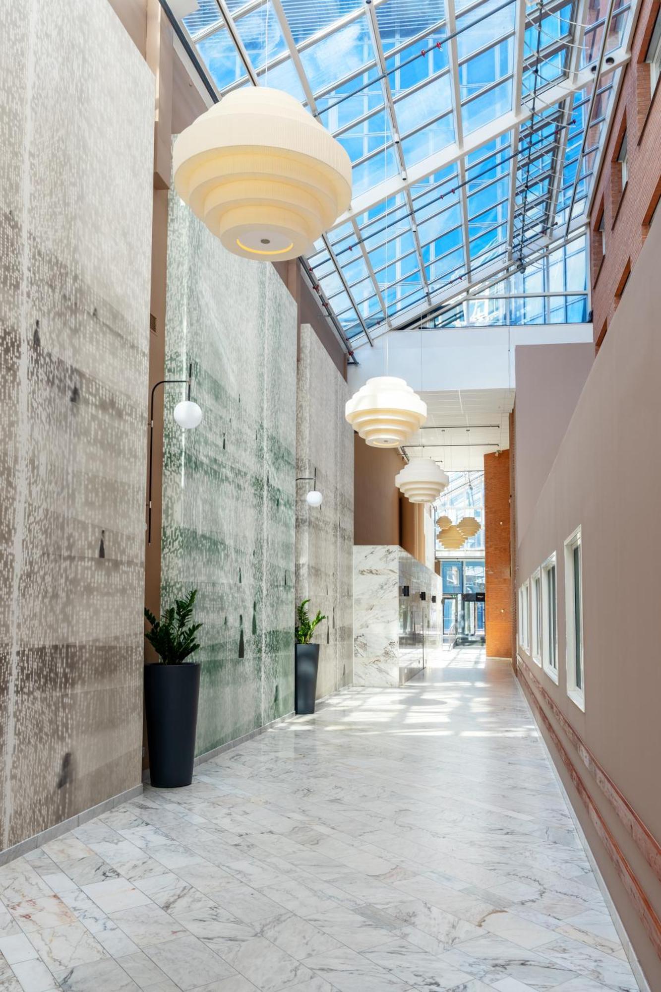Voco Stockholm - Kista By Ihg Hotell Exteriör bild