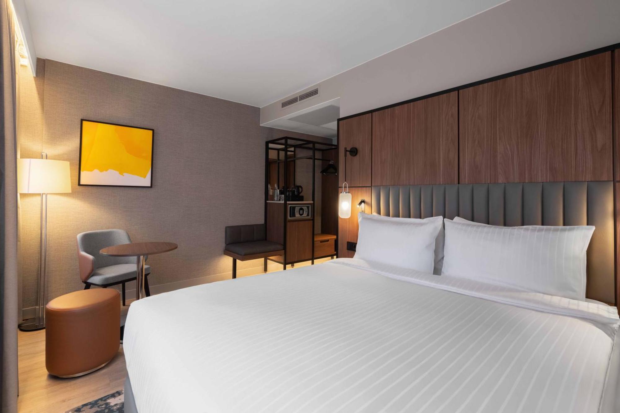 Voco Stockholm - Kista By Ihg Hotell Exteriör bild